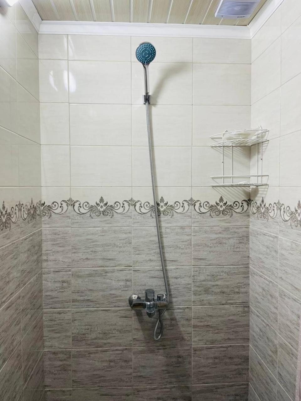 Guest House Amirhan Bokonbayevo Bagian luar foto