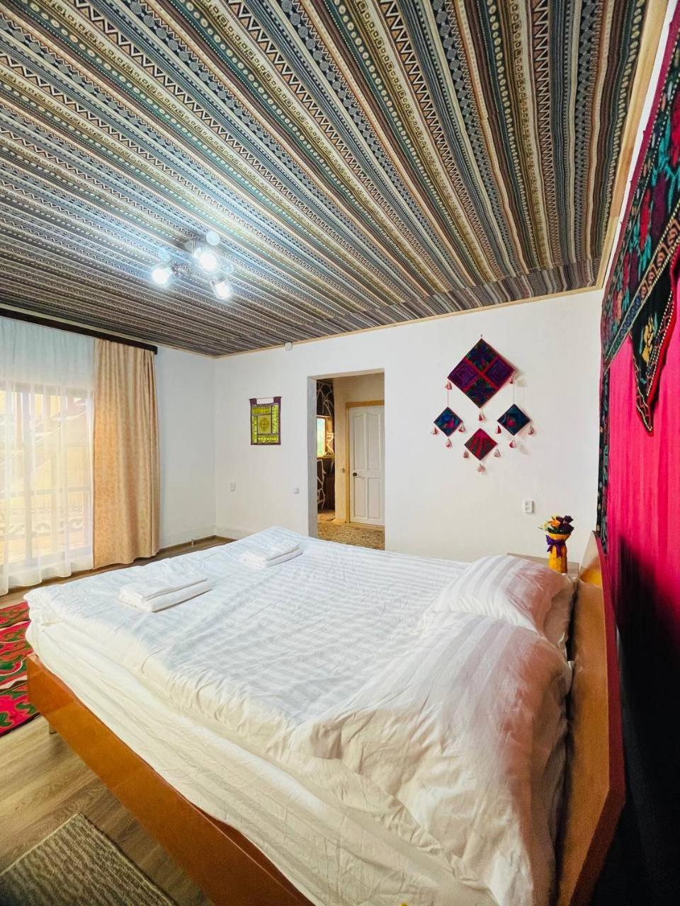 Guest House Amirhan Bokonbayevo Bagian luar foto